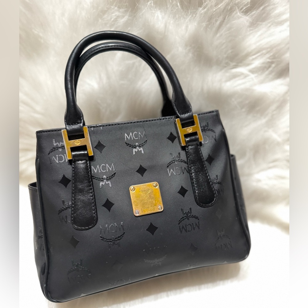 SOLD‼️‼️MCM Black Leather mini Handbag